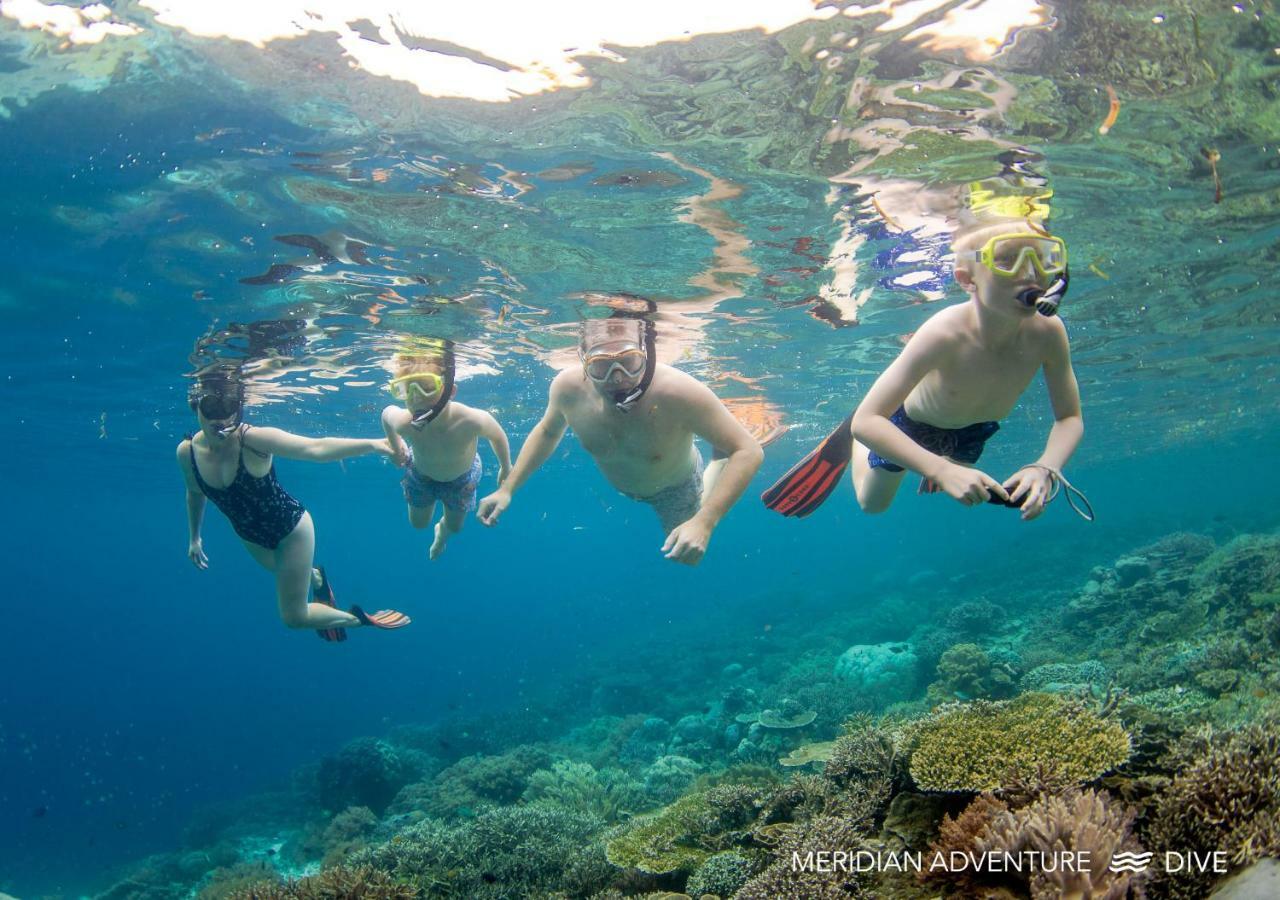 Meridian Adventure Marina Club & Resort Waisai Екстериор снимка
